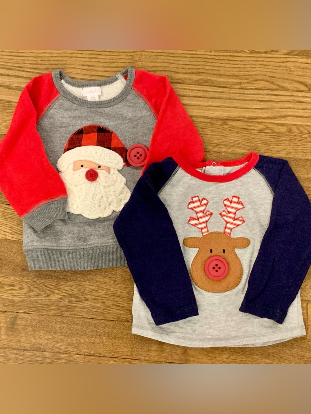 Mud Pie Lot of 2 Boys 12-18 Months Long Sleeve Appliqué Tops Santa Reindeer